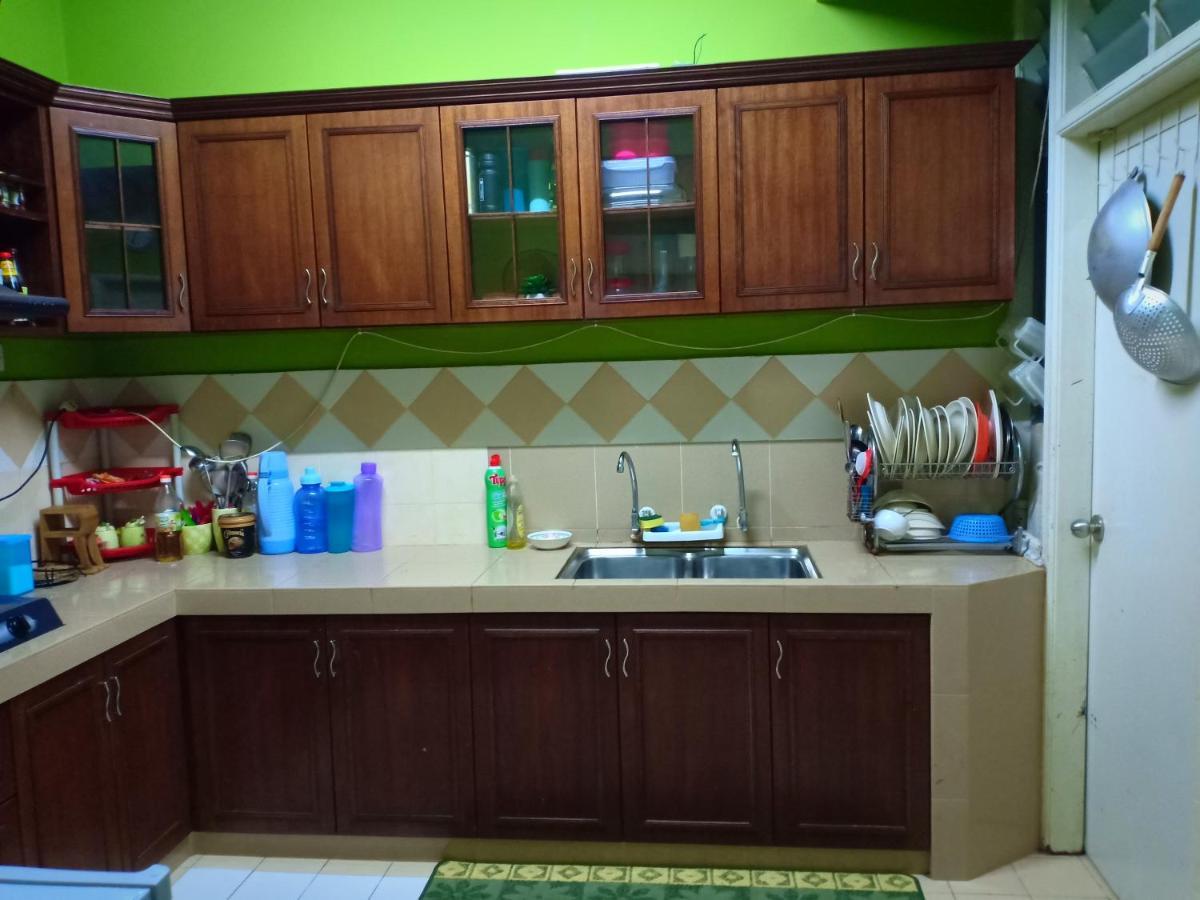 Muslim Dinaim Homestay Tanjong Malim Exteriér fotografie