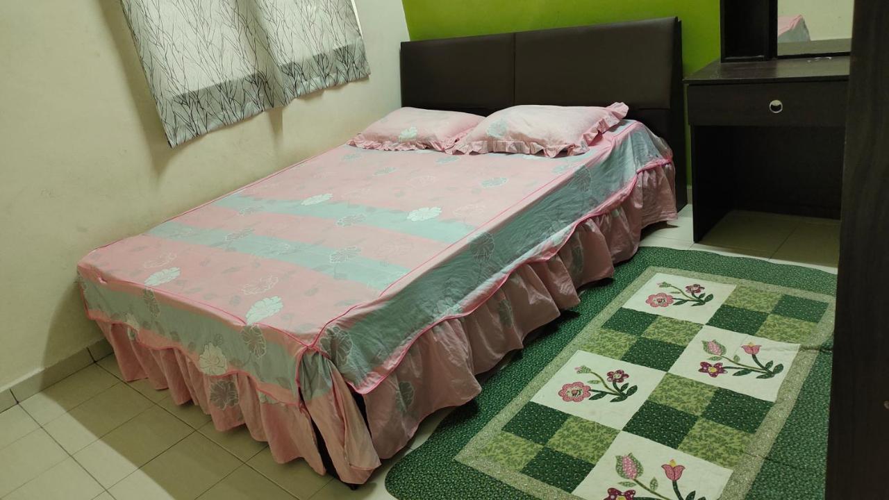 Muslim Dinaim Homestay Tanjong Malim Exteriér fotografie