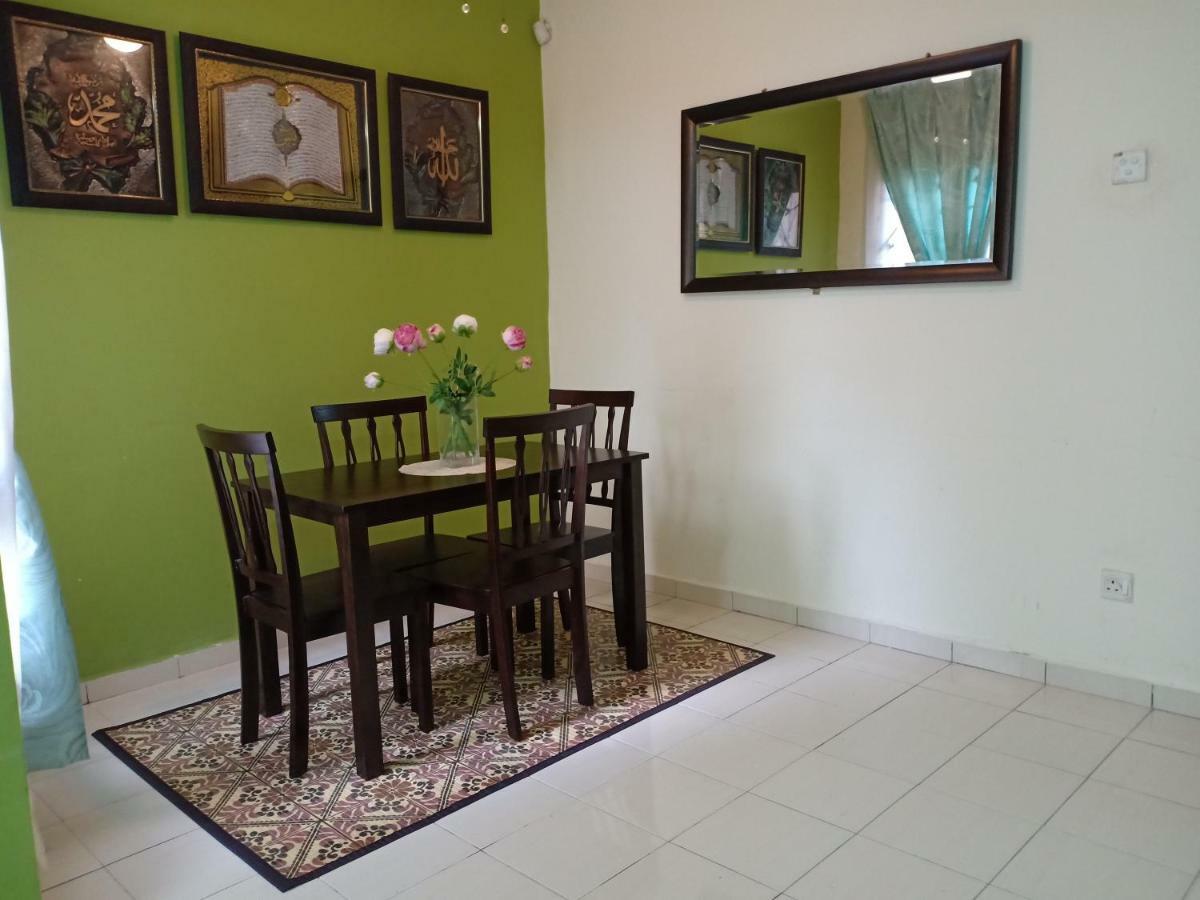 Muslim Dinaim Homestay Tanjong Malim Exteriér fotografie