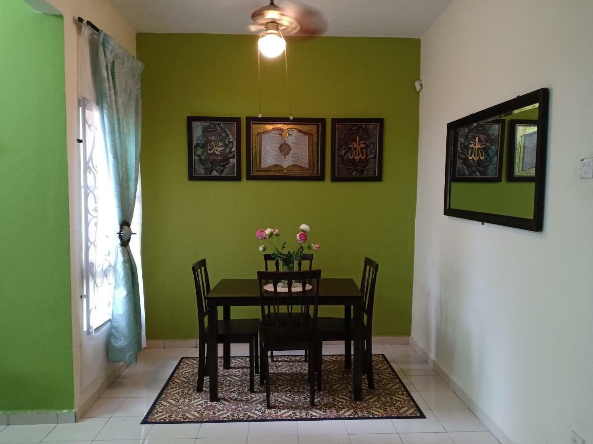 Muslim Dinaim Homestay Tanjong Malim Exteriér fotografie
