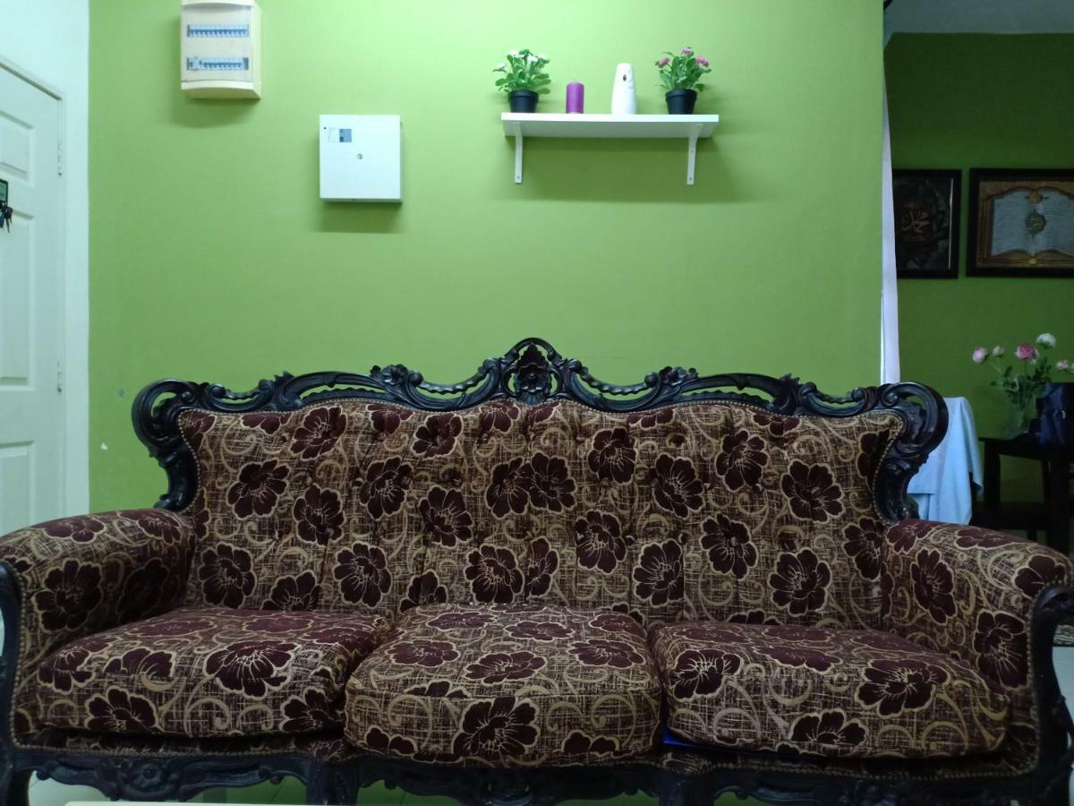 Muslim Dinaim Homestay Tanjong Malim Exteriér fotografie